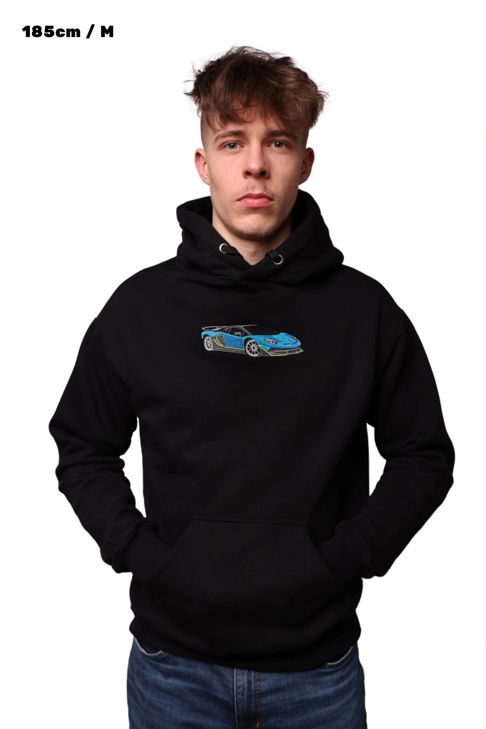 Bluza z SVJ – widok z przodu na modelu