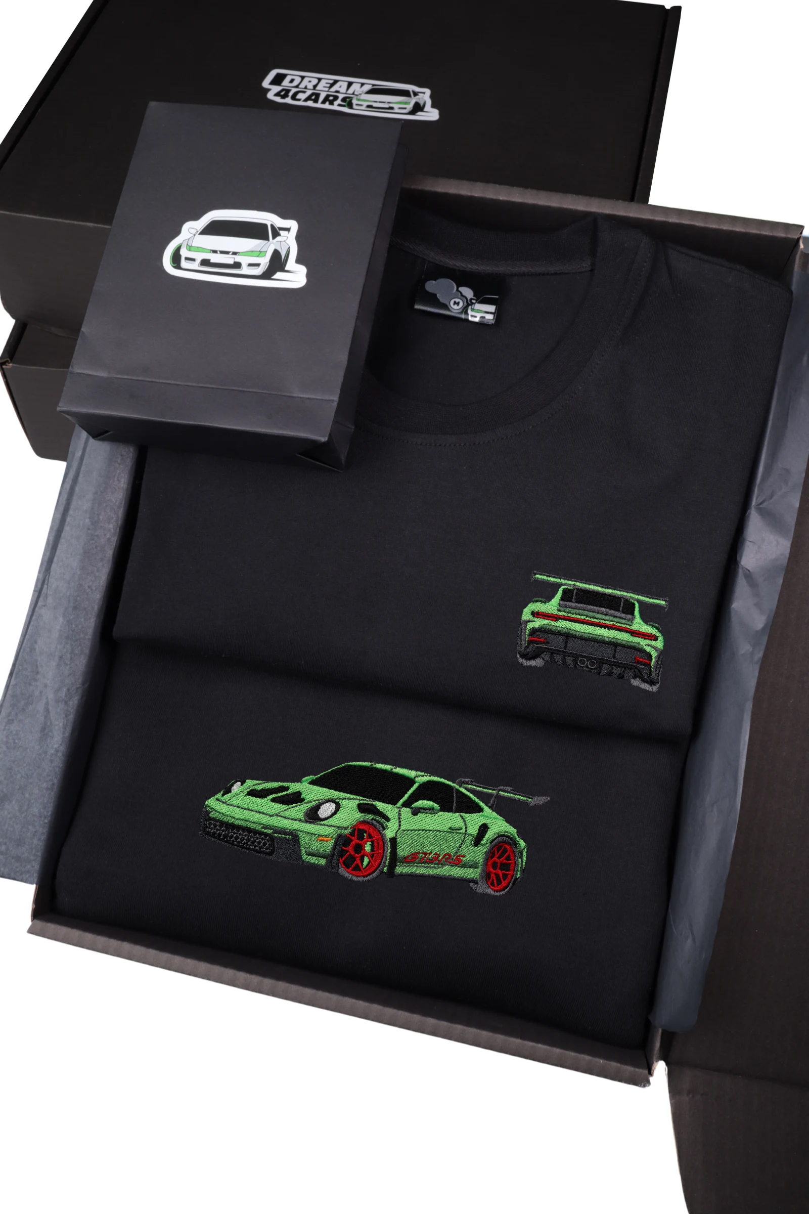Zestaw z haftem GT3 RS – koszulka i bluza ułożone obok siebie
