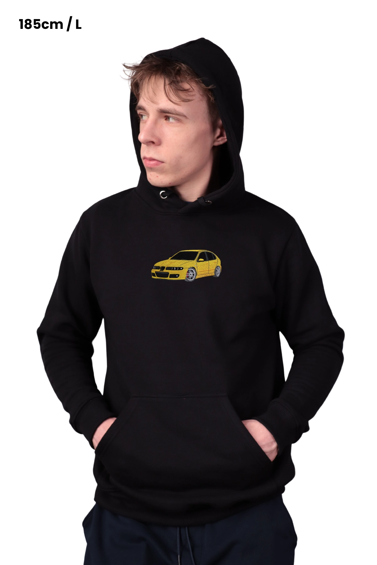 cupra-mk1-model Bluza z Cupra mk1 – widok z przodu na modelu